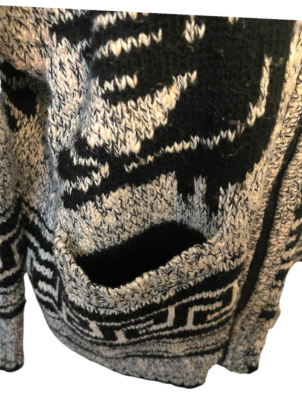 Obey Black and Cream Patterned Zip-Up Sweater Jacket - Picture 3 of 7